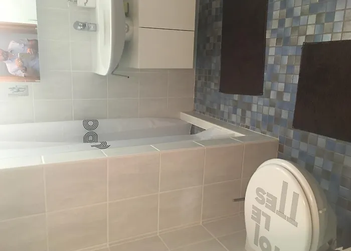 Pensjonat Au P'tit Bonheur Cheseaux-sur-Lausanne